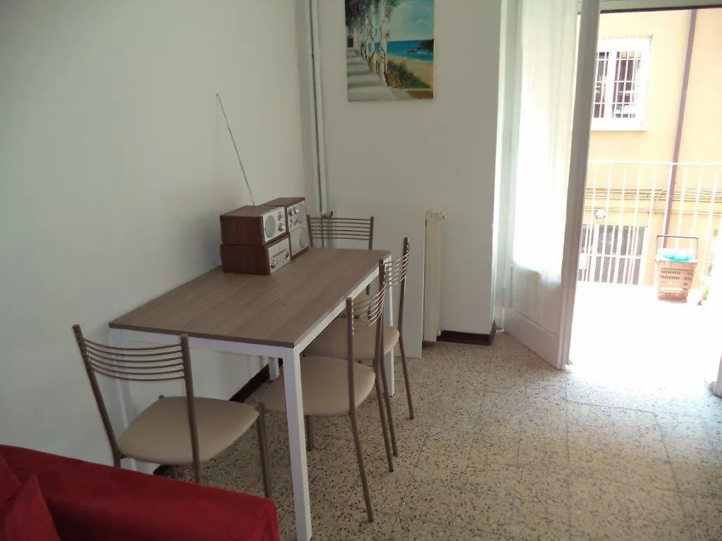 Italianway - Voghera 11 A Milan