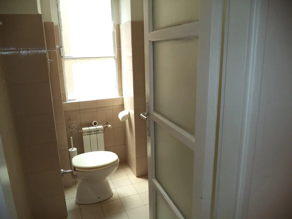 Italianway - Voghera 11 A Milan Apartment