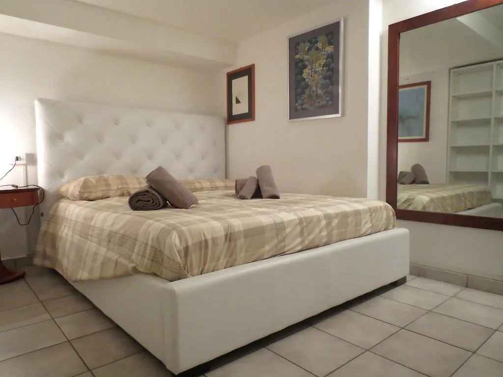 Apartment Italianway - Voghera 11 A Milan
